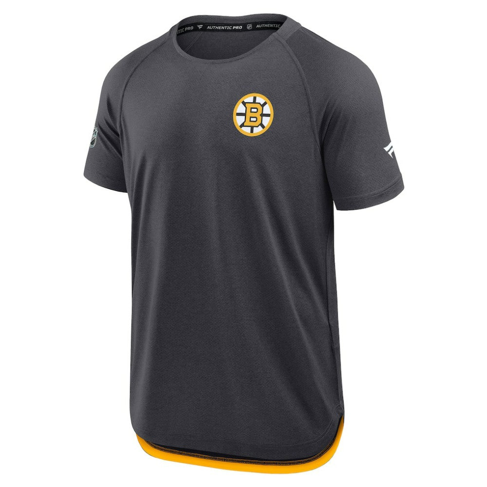 Boston Bruins Fanatics Authentic Pro Rink Raglan Performance T-Shirt