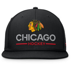 Chicago Blackhawks Fanatics Authentic Pro Rink Lockup Snapback Hat