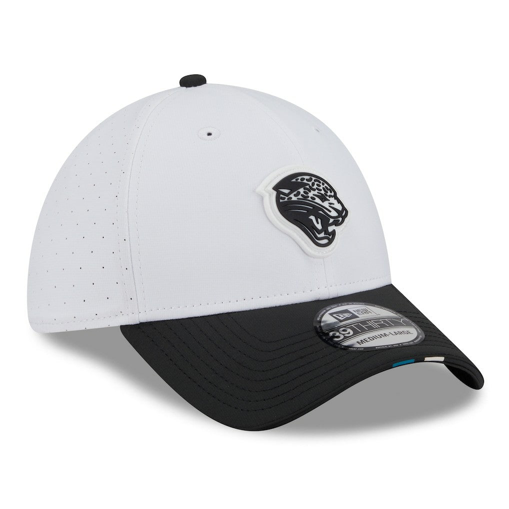 NFL Jacksonville Jaguars 2025 NFL Training Camp Throwback Logo 39THIRTY Flex Hat