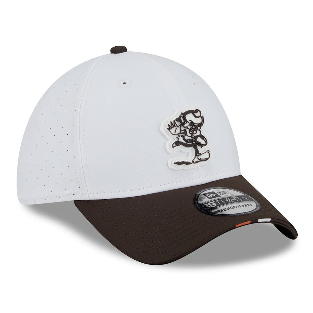NFL Cleveland Browns 2025 NFL Training Camp Throwback Logo 39THIRTY Flex Hat