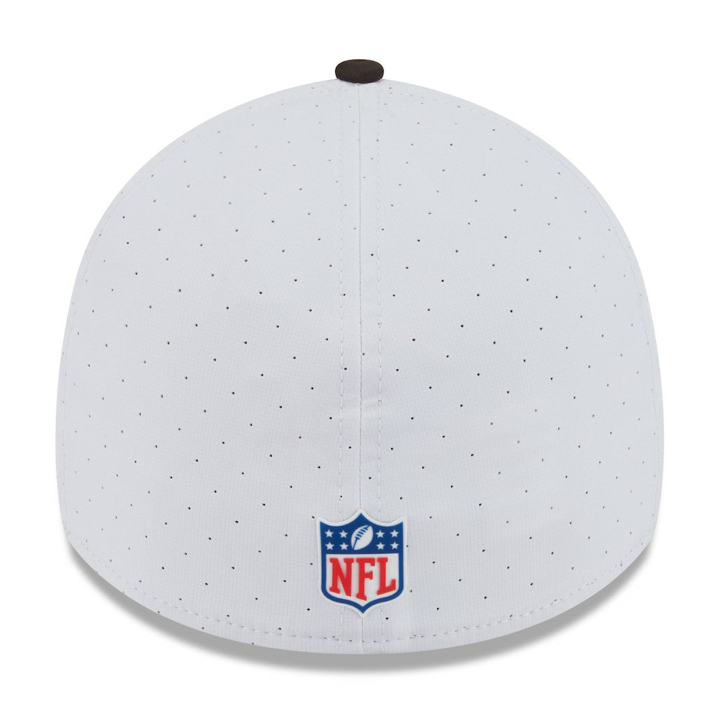 NFL Cleveland Browns 2025 NFL Training Camp Throwback Logo 39THIRTY Flex Hat