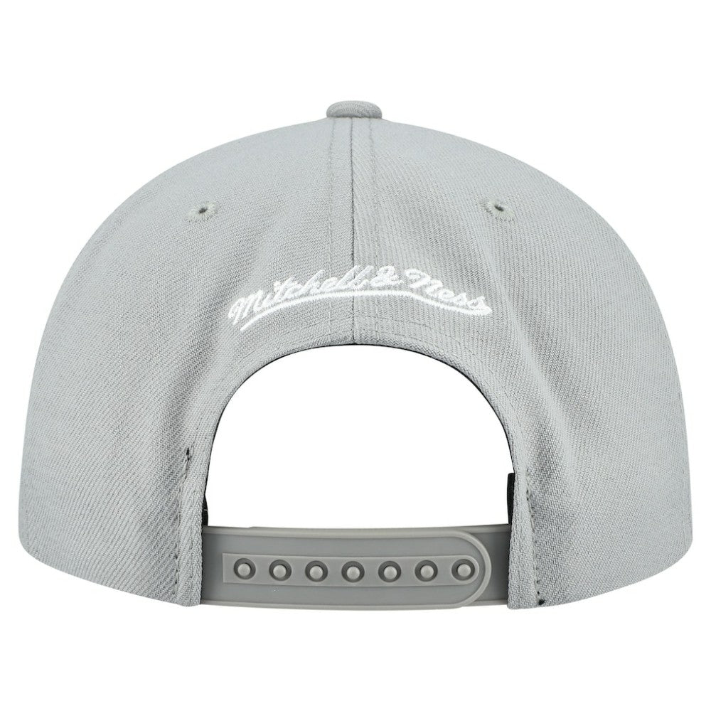 Chicago White Sox Cooperstown Collection Basic Flip Snapback Hat - Gray | Mitchell & Ness