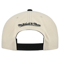 San Francisco Giants Cooperstown Collection Basic Flip Snapback Hat - Cream | Mitchell & Ness