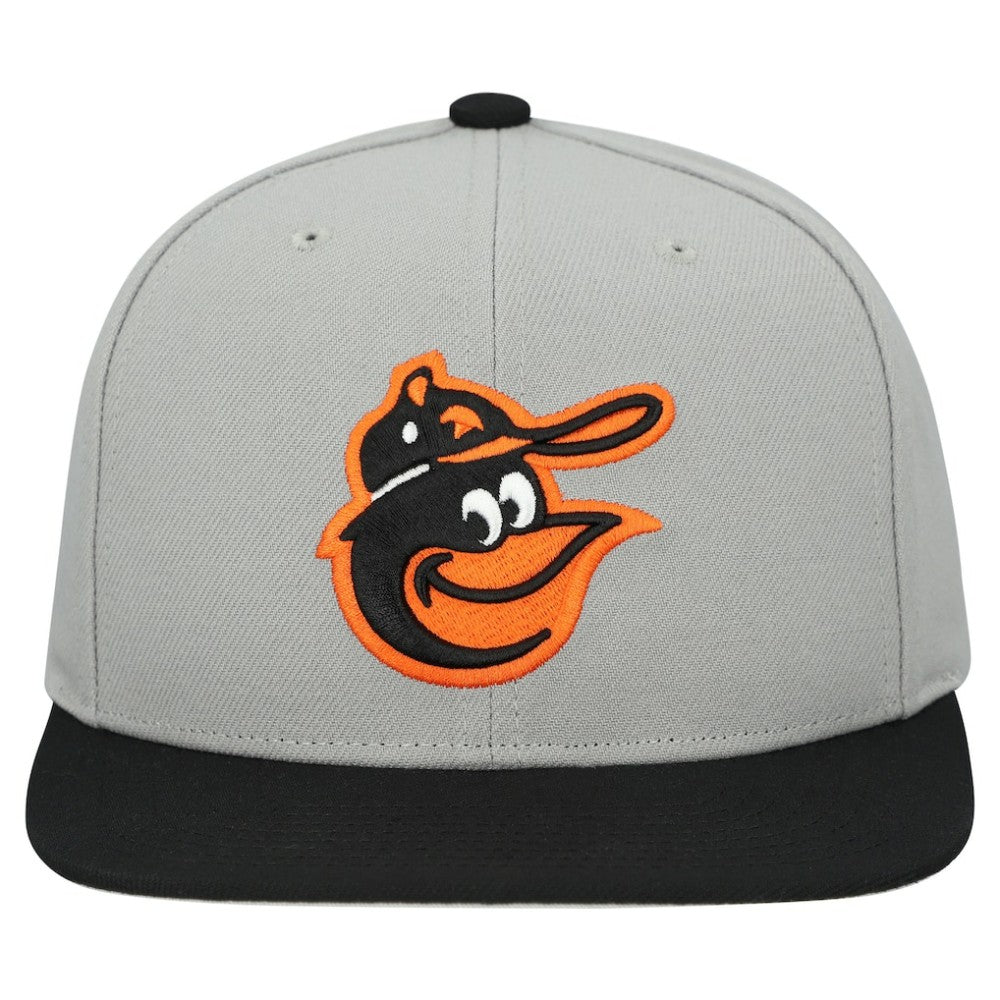 Baltimore Orioles Cooperstown Collection Basic Flip Snapback Hat - Gray | Mitchell & Ness