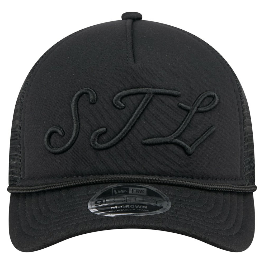 St. Louis Cardinals City Initial 9FORTY A-Frame M-Crown Adjustable Trucker Hat - Black | New Era