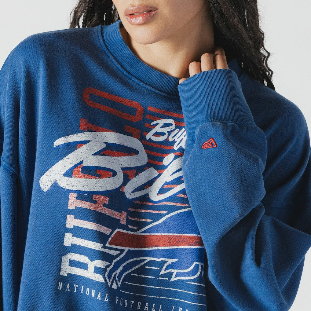 NFL Buffalo Bills Women's Oversized Throwback Mineral Wash Crew Neck Sweatshirt