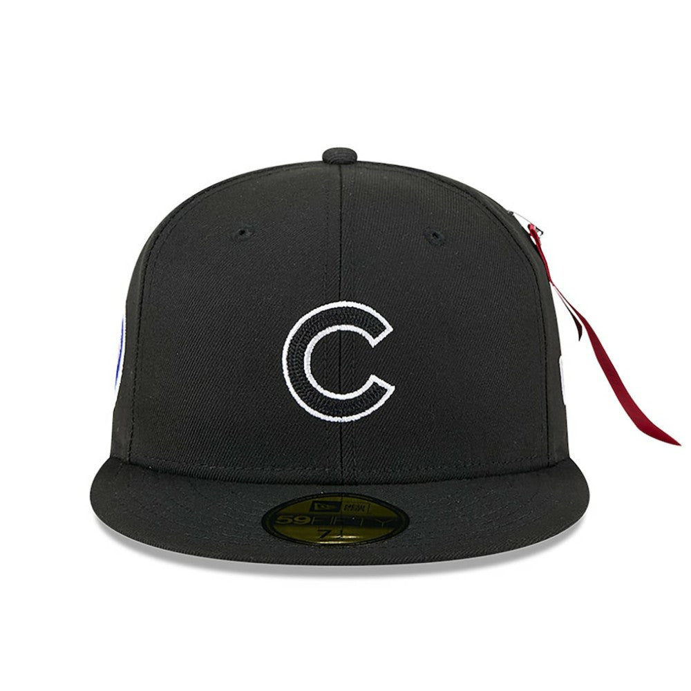 Chicago Cubs x Alpha Industries 59FIFTY Fitted Hat - Black | New Era