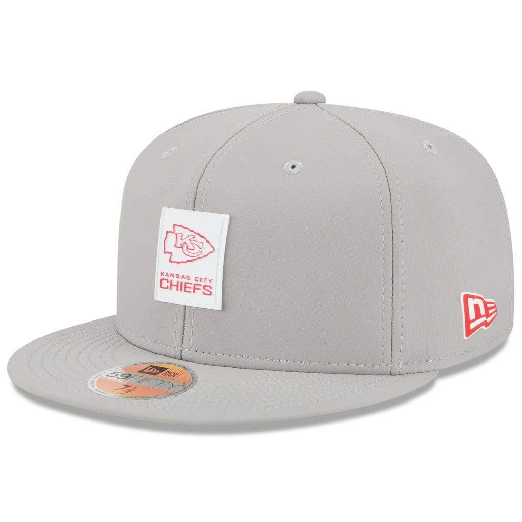NFL Kansas City Chiefs 2025 Sideline 59FIFTY Fitted Hat