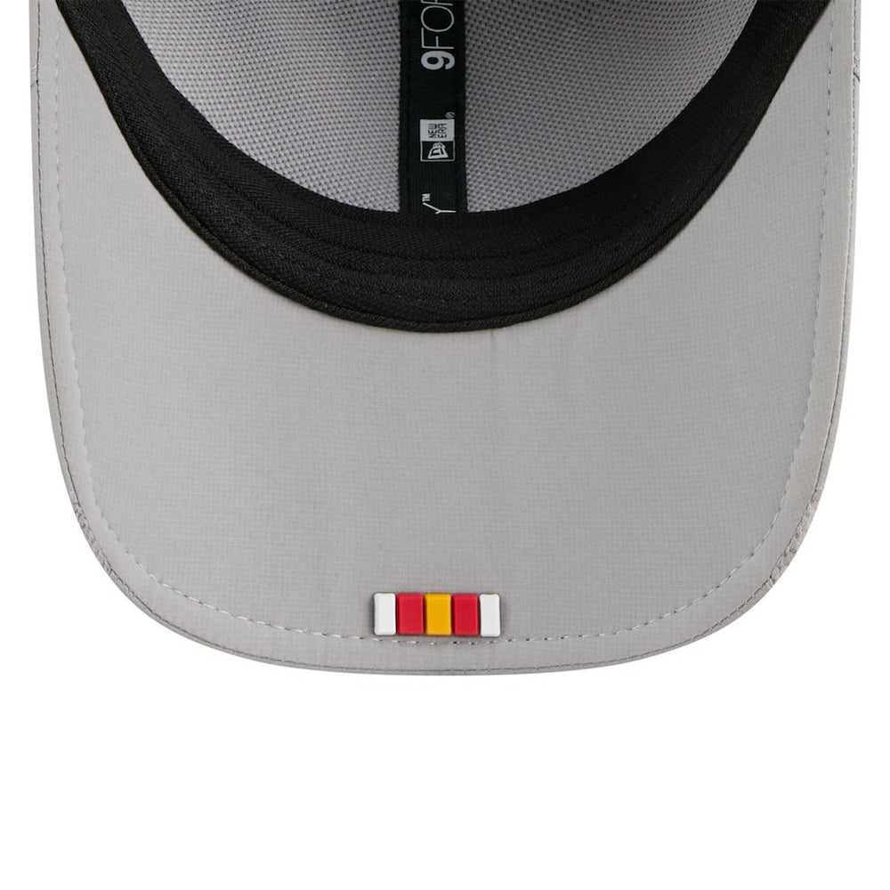 NFL Kansas City Chiefs 2025 Sideline M-Crown 9FORTY Adjustable Hat