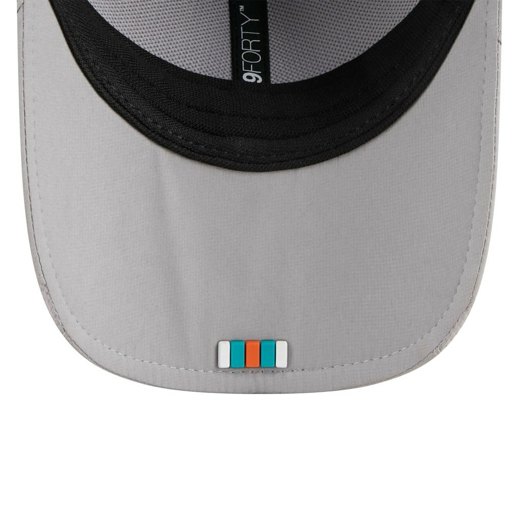 NFL Miami Dolphins 2025 Sideline M-Crown 9FORTY Adjustable Hat