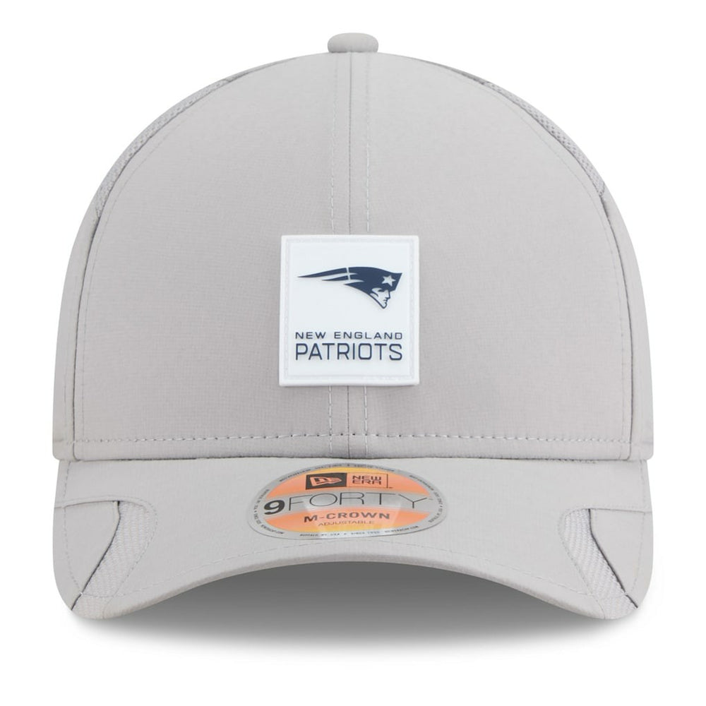NFL New England Patriots 2025 Sideline M-Crown 9FORTY Adjustable Hat