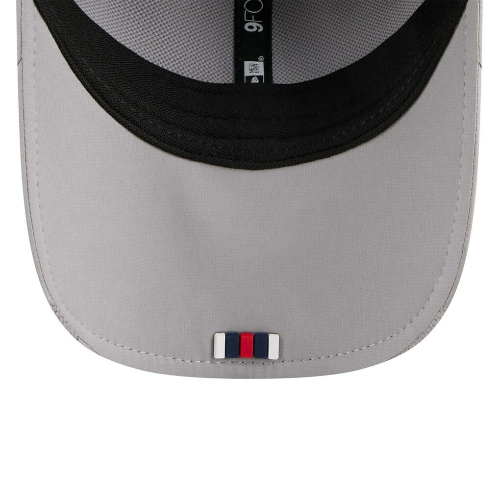 NFL New England Patriots 2025 Sideline M-Crown 9FORTY Adjustable Hat