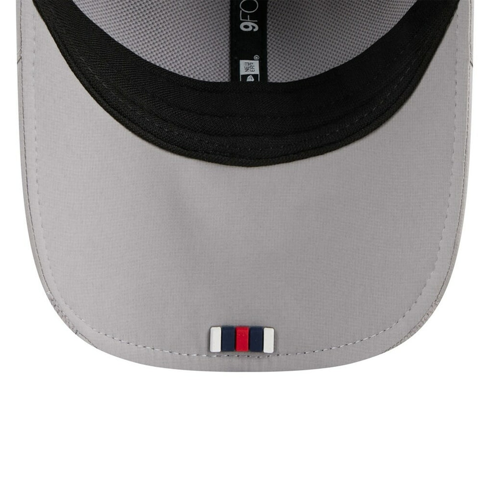 NFL New England Patriots 2025 Sideline M-Crown 9FORTY Adjustable Hat
