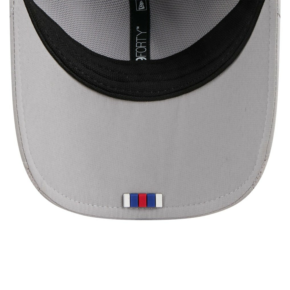 NFL New York Giants 2025 Sideline M-Crown 9FORTY Adjustable Hat