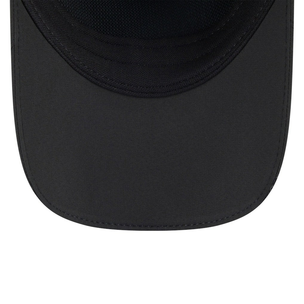 NFL Las Vegas Raiders 2025 Sideline Runner Adjustable Hat