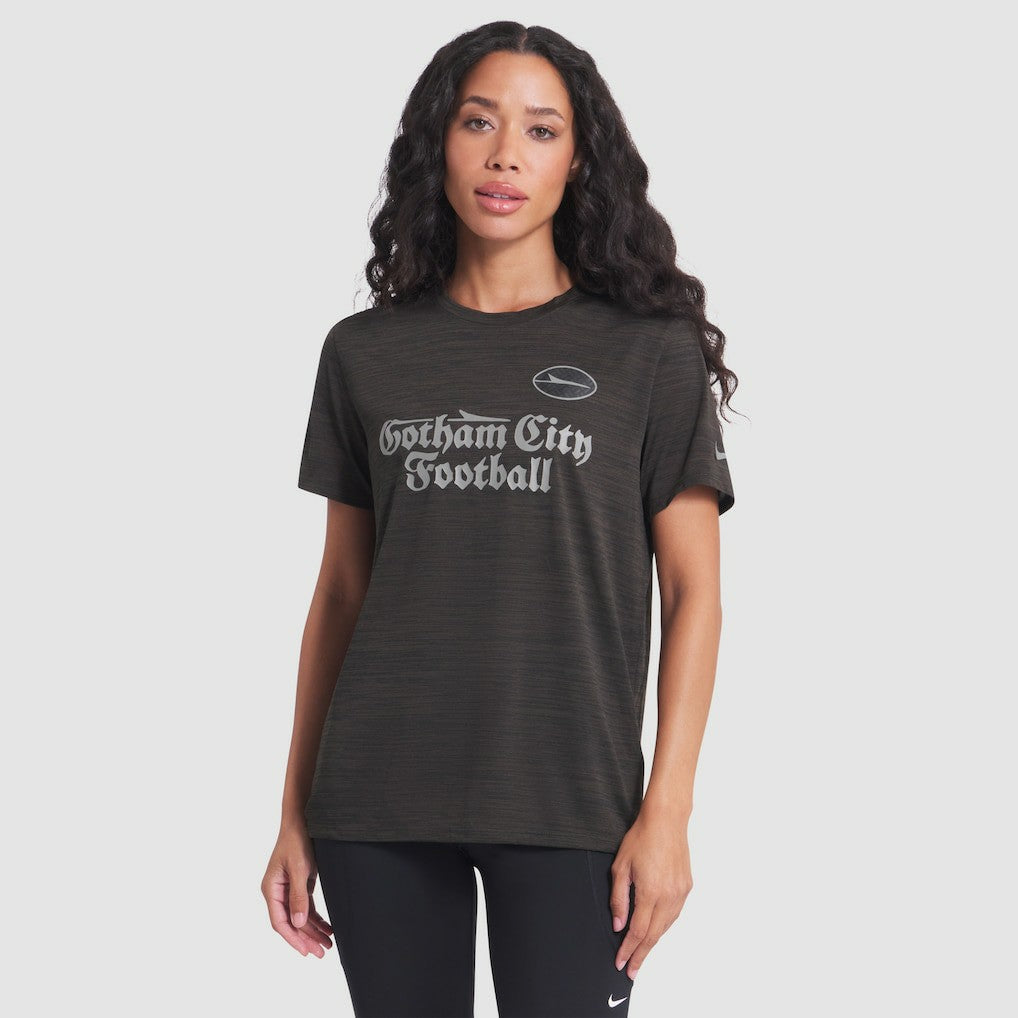NFL New York Jets Women's 2025 Rivalries Collection Sideline Velocity Dri-FIT T-Shirt