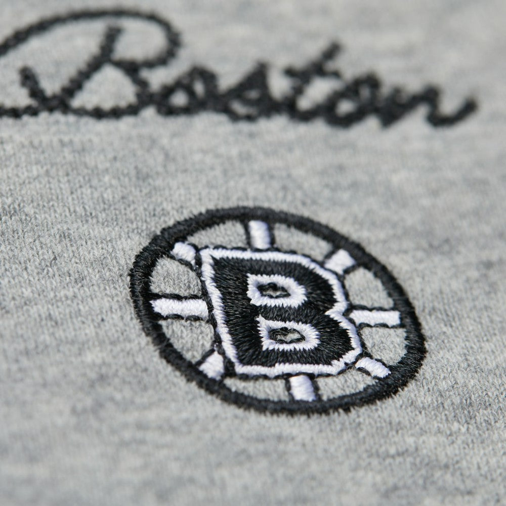 Boston Bruins Mitchell & Ness Women's Logo Lightweight Pullover Sweatshirt
