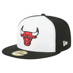 Chicago Bulls Repeat 59Fifty Fitted Hat - White/Black | New Era shop