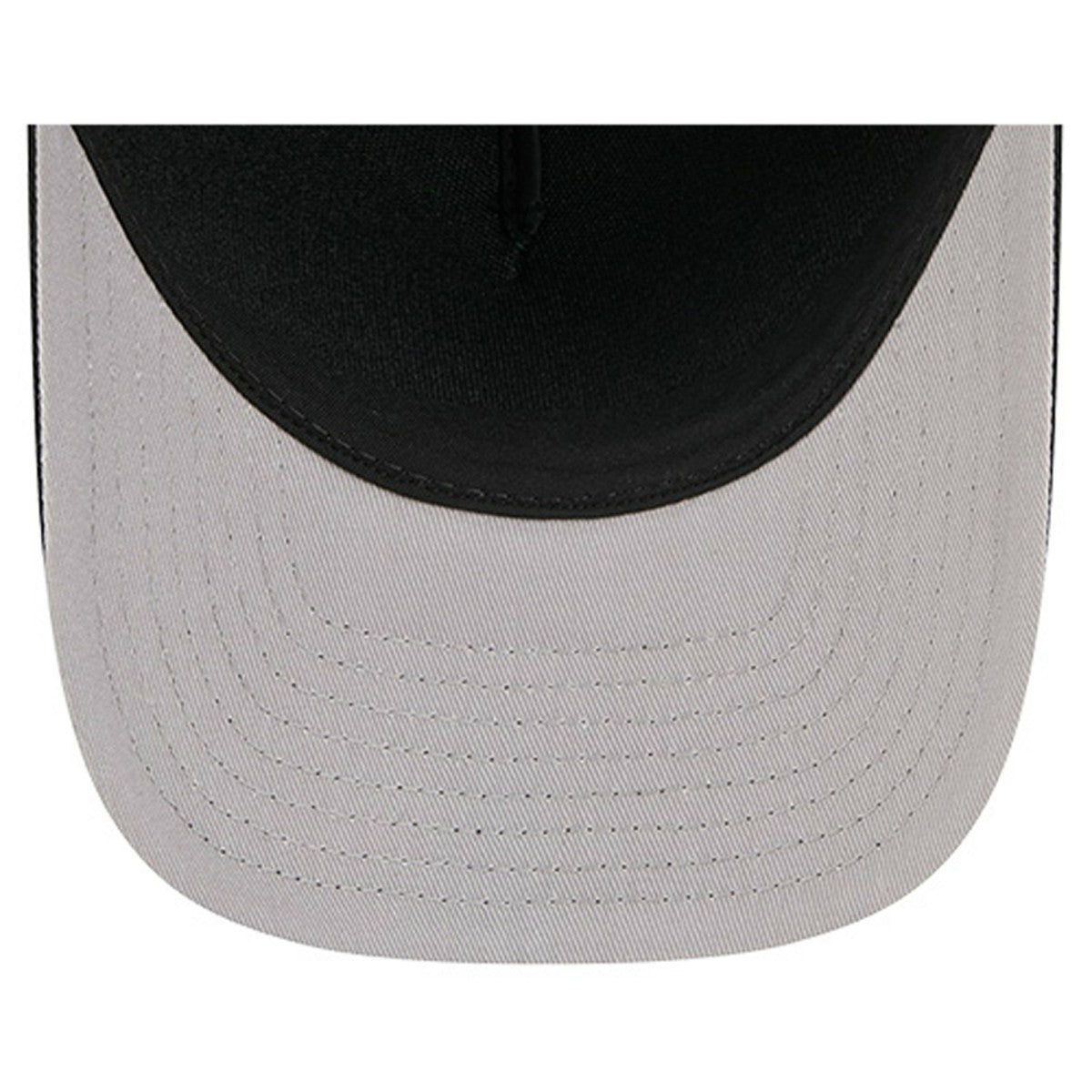 Milwaukee Bucks Bold Arch COOLERA 9FORTY A-Frame M-Crown Adjustable Hat - Hunter Green | New Era shop