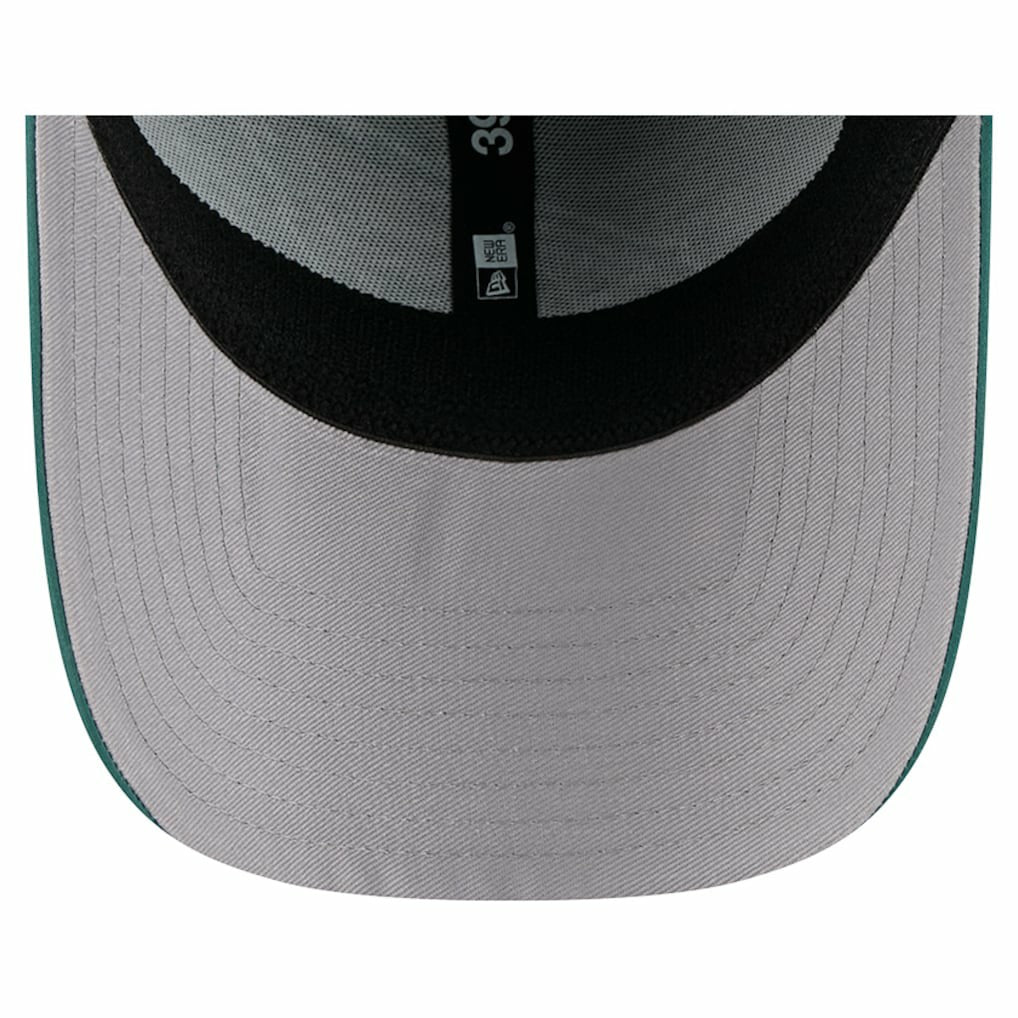 NFL Philadelphia Eagles Outline 39THIRTY Flex Hat