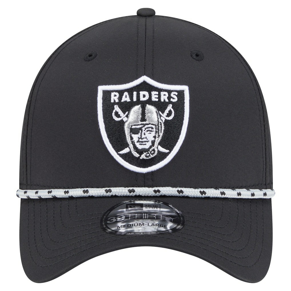 NFL Las Vegas Raiders Perforated 39THIRTY Flex Hat