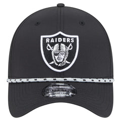 NFL Las Vegas Raiders Perforated 39THIRTY Flex Hat