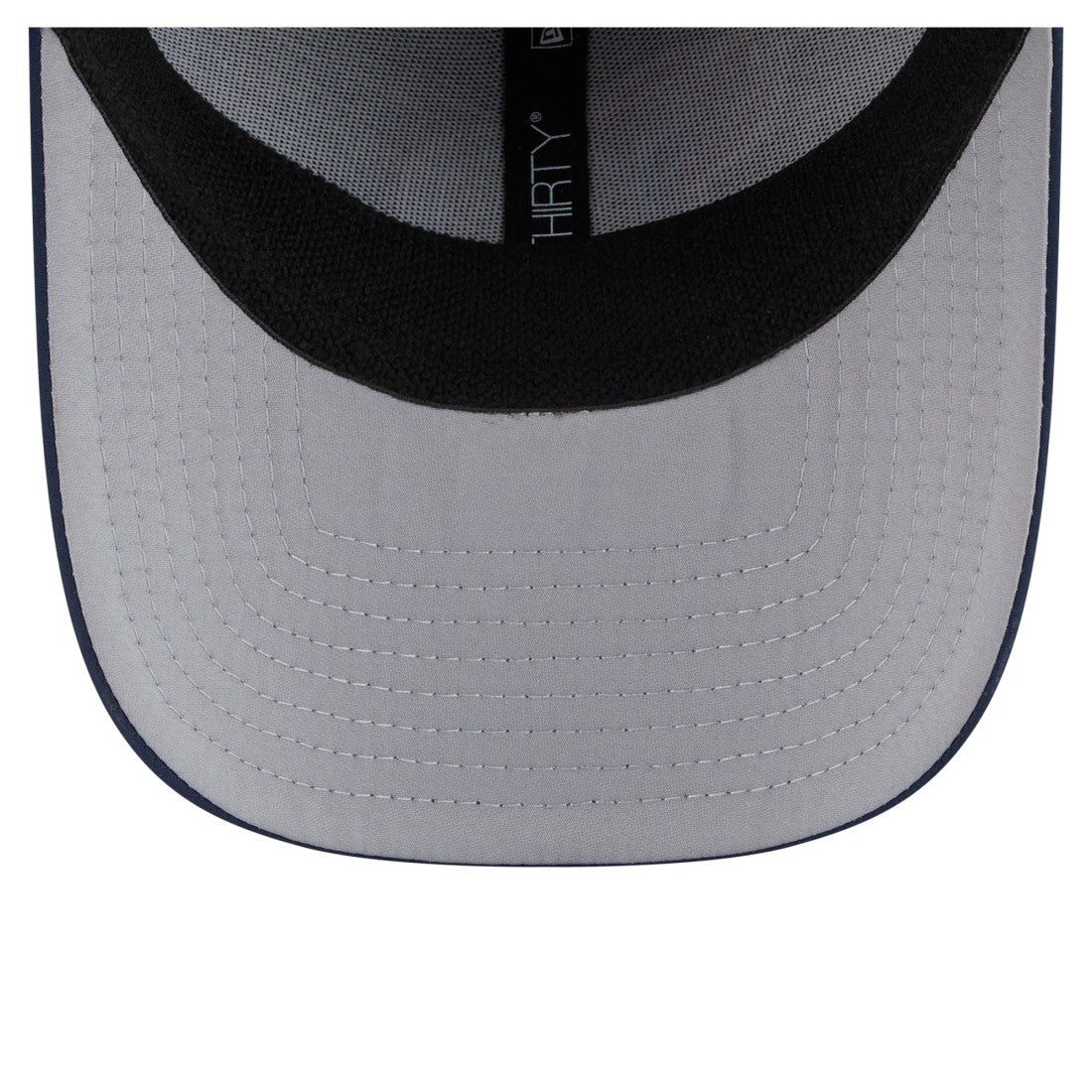 NFL Tennessee Titans Perforated 39THIRTY Flex Hat