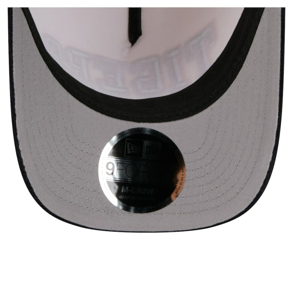 Detroit Tigers Sided Corduroy 9FORTY A-Frame Adjustable Hat - Cream/Navy | New Era