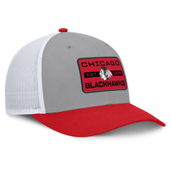Chicago Blackhawks Fanatics Fundamental Adapt Trucker Adjustable Hat
