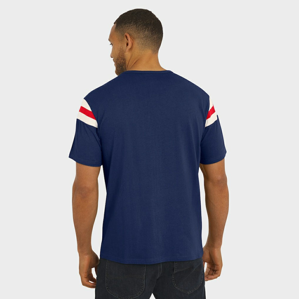 NFL New York Giants Darius Rucker Collection Distressed Throwback Shoulder Stripe T-Shirt