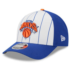 New York Knicks 2025 NBA Tip Off M-Crown A-Frame 9FORTY Adjustable Hat - White/Blue | New Era online