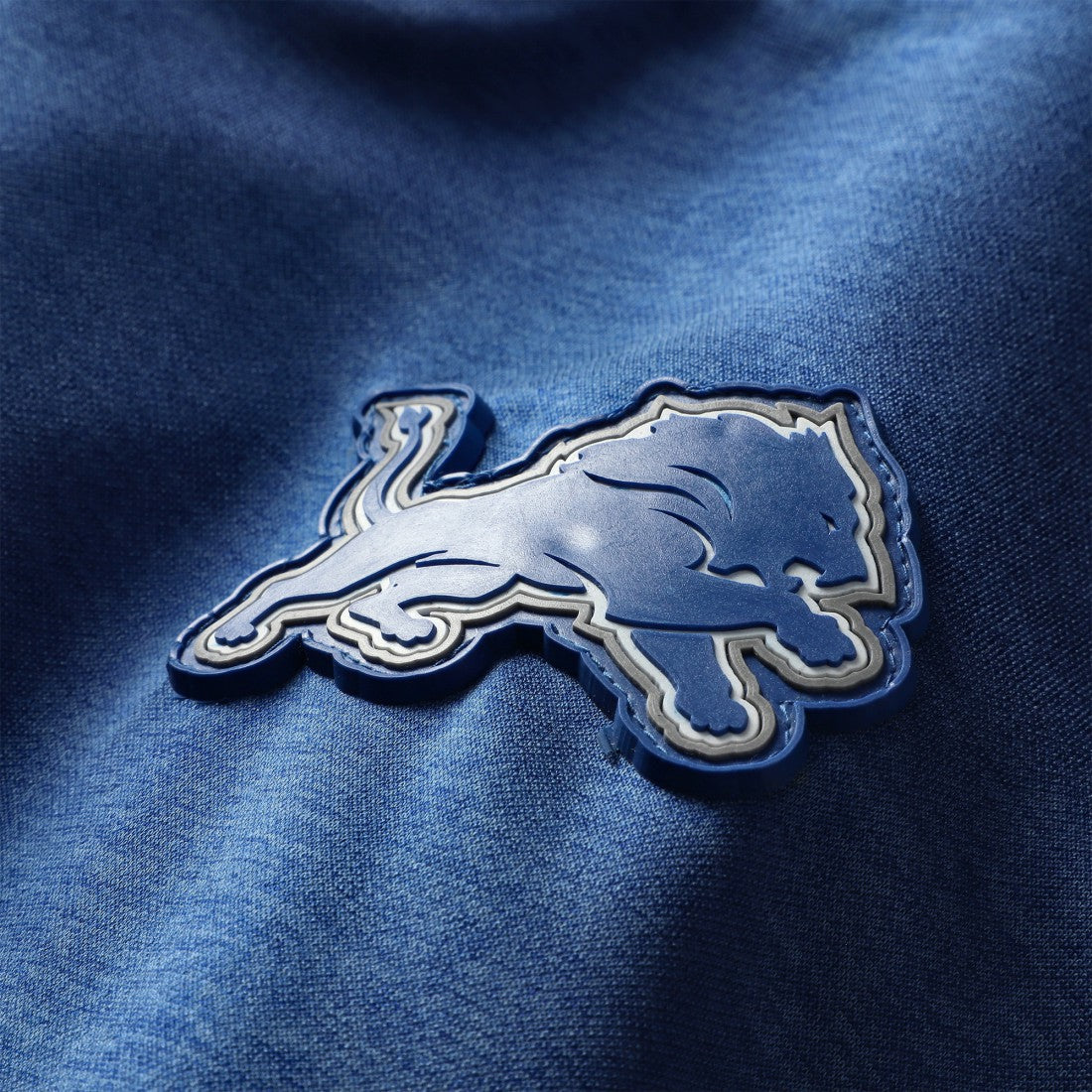 NFL Detroit Lions Women's Plus Size End Around Pass Full-Zip Hoodie