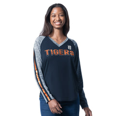 Detroit Tigers G-III 4Her by Carl Banks Women's Top Dog Raglan Long Sleeve V-Neck T-Shirt - Navy