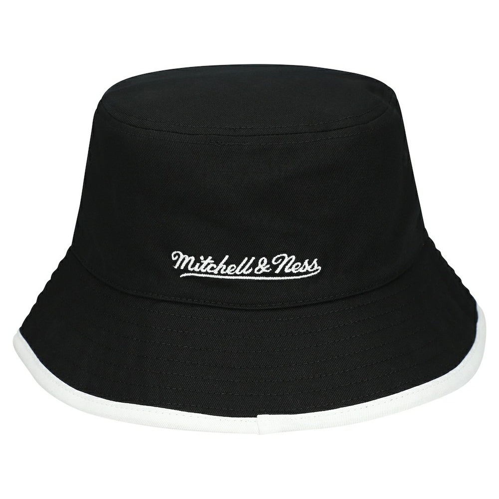 Chicago Bulls Flip It Reversible Bucket Hat - Black/Red | Mitchell & Ness on sale