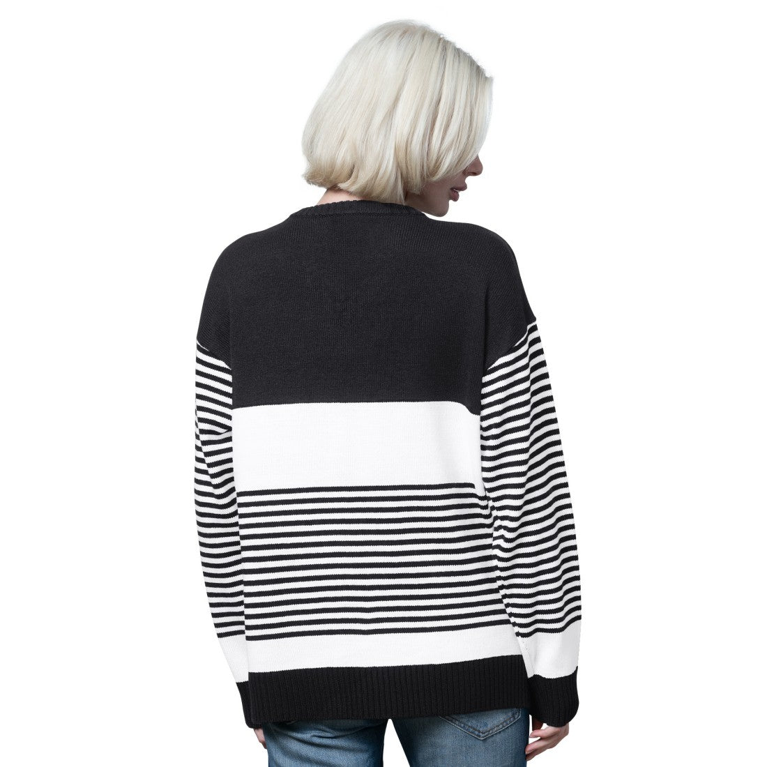 NFL Green Bay Packers Starter Women's No Huddle Striped V-Neck Sweater