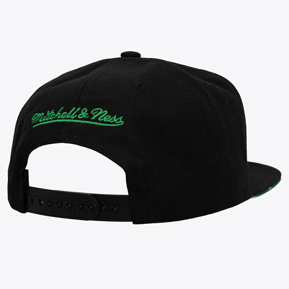Boston Celtics Color Pop Snapback Hat - Kelly Green/Black | Mitchell & Ness online