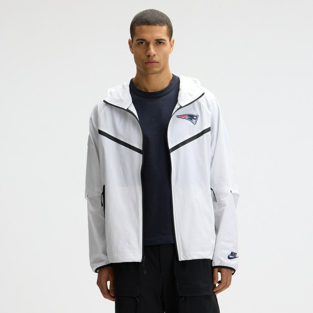 NFL New England Patriots 2025 Rivalries Collection Tech Raglan Full-Zip Jacket