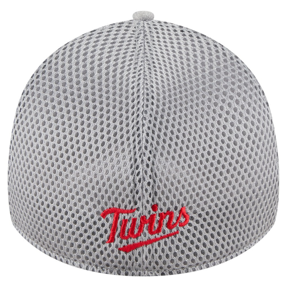 Minnesota Twins Visor Paint Splatter 39THIRTY Flex Hat - Gray | New Era