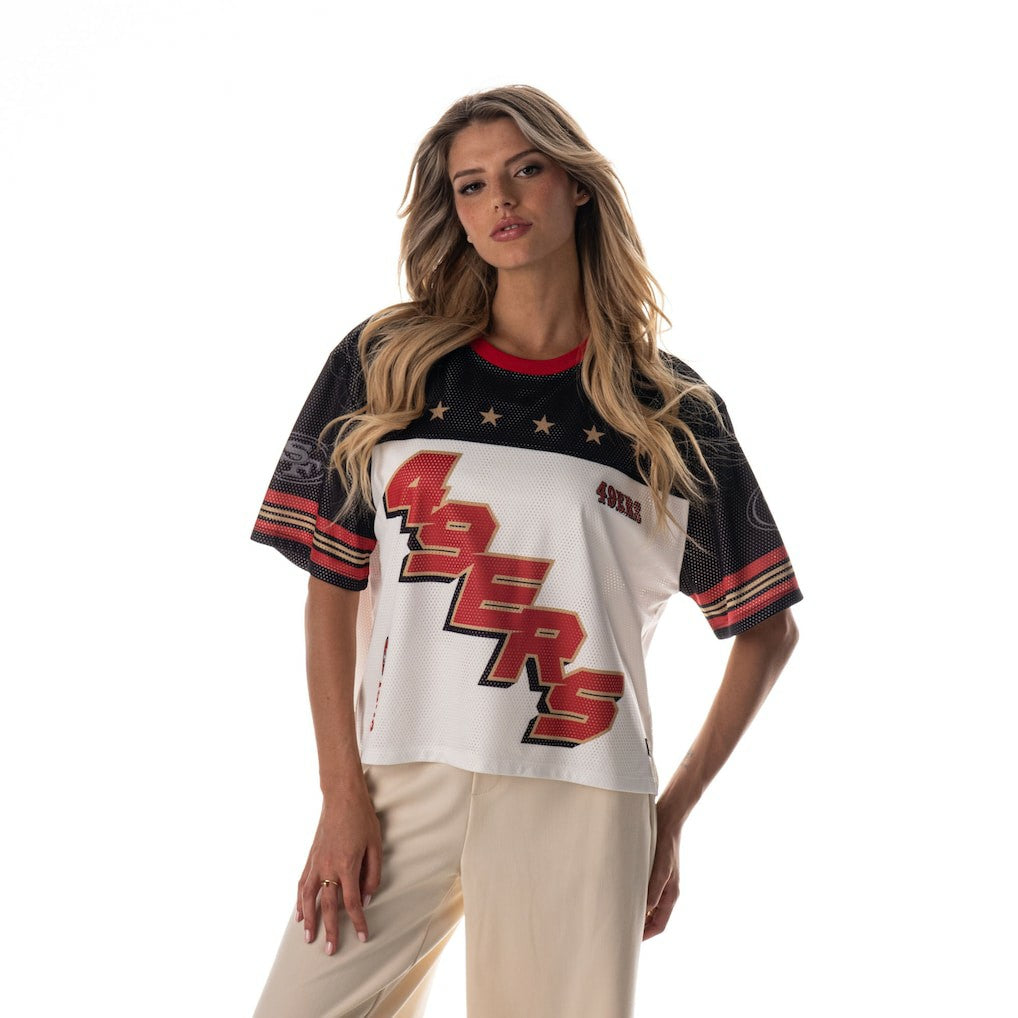 NFL San Francisco 49ers The Wild Collective Women's Boxy Cropped Mesh T-Shirt
