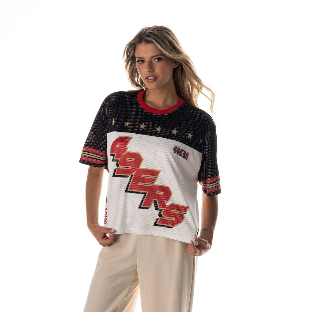 NFL San Francisco 49ers The Wild Collective Women's Boxy Cropped Mesh T-Shirt