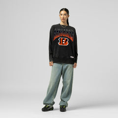 NFL Cincinnati Bengals Women's Delineate Mineral Wash Crewneck Sweatshirt