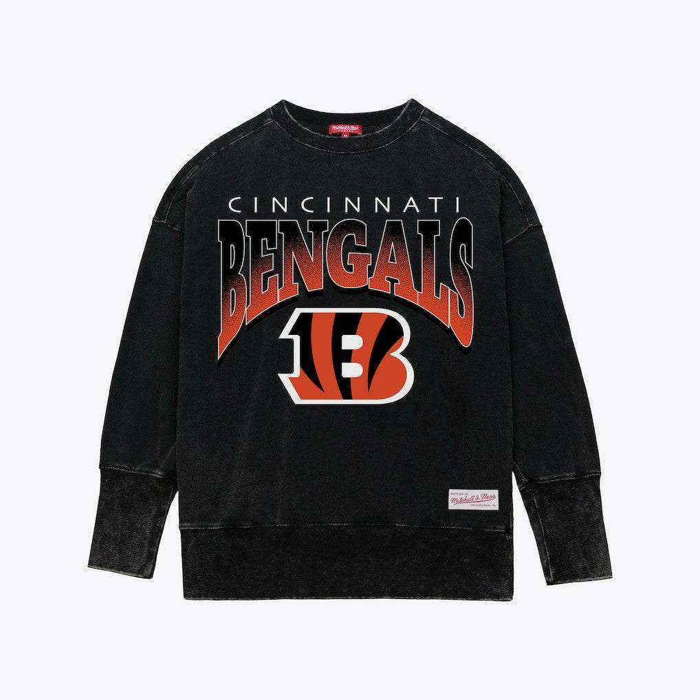 NFL Cincinnati Bengals Women's Delineate Mineral Wash Crewneck Sweatshirt