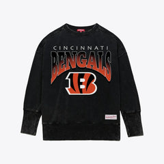 NFL Cincinnati Bengals Women's Delineate Mineral Wash Crewneck Sweatshirt