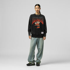 NFL Cleveland Browns Women's Delineate Mineral Wash Crewneck Sweatshirt