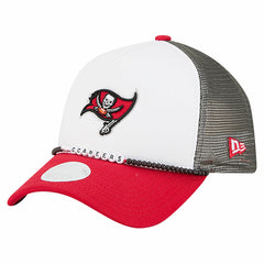 NFL Tampa Bay Buccaneers Women's Friendship Bracelet 9FORTY Adjustable Hat