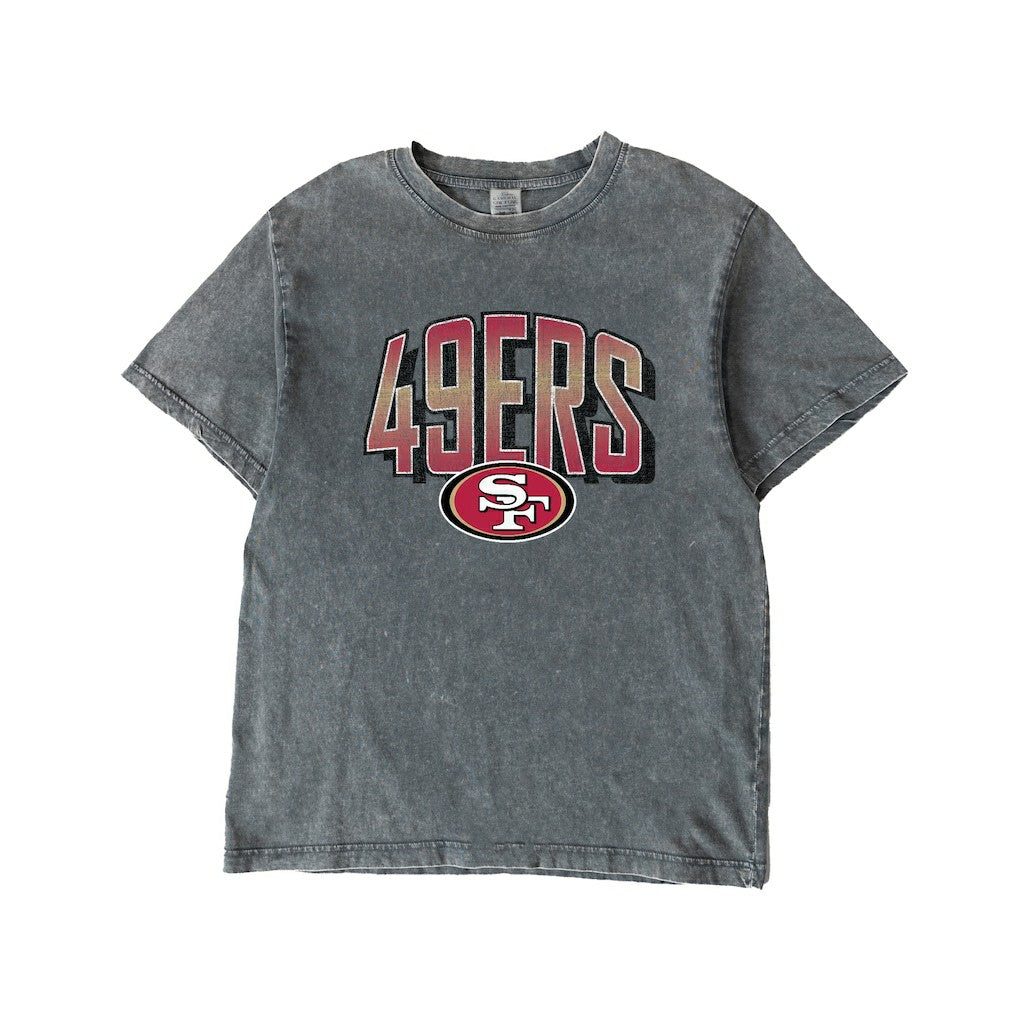 NFL San Francisco 49ers Gameday Couture Women's Peak Performance Oversized Snow Wash T-Shirt