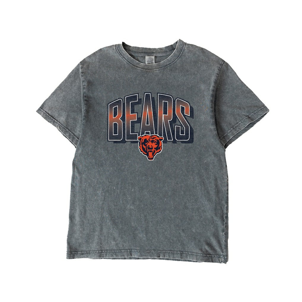 NFL Chicago Bears Gameday Couture Women's Peak Performance Oversized Snow Wash T-Shirt