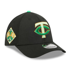 Minnesota Twins 2026 St. Patrick's Day 39THIRTY Flex Hat - Black | New Era