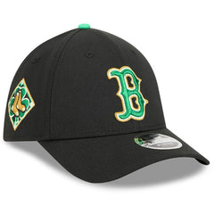 Boston Red Sox 2026 St. Patrick's Day 39THIRTY Flex Hat - Black | New Era