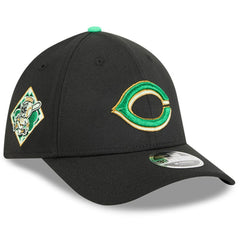 Cincinnati Reds 2026 St. Patrick's Day 39THIRTY Flex Hat - Black | New Era